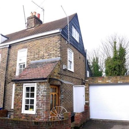 3Bedroom Beautiful Cottage Cheshunt Εξωτερικό φωτογραφία