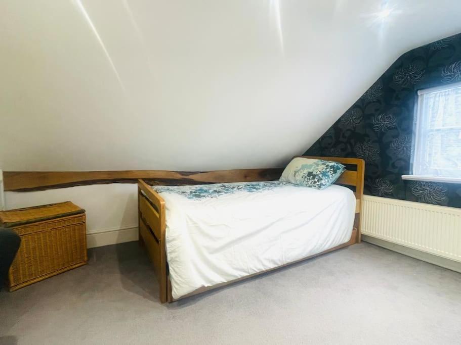 3Bedroom Beautiful Cottage Cheshunt Εξωτερικό φωτογραφία